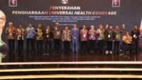 Wakil Bupati Bima Terima Penghargaan UHC Dari Wakil Presiden RI