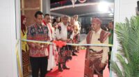 Kasdim 1601/Sumba Timur Wakili Dandim Hadiri Peresmian Gedung Rektorat Unkriswina