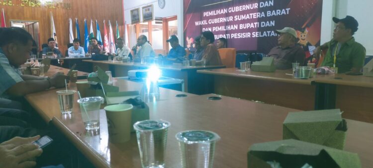 Besok KPU Pessel Gelar Pleno Terbuka Rekapitulasi Daftar Pemilih Hasil Pemutakhiran (DPHP), Dihadiri Sejumlah Wartawan