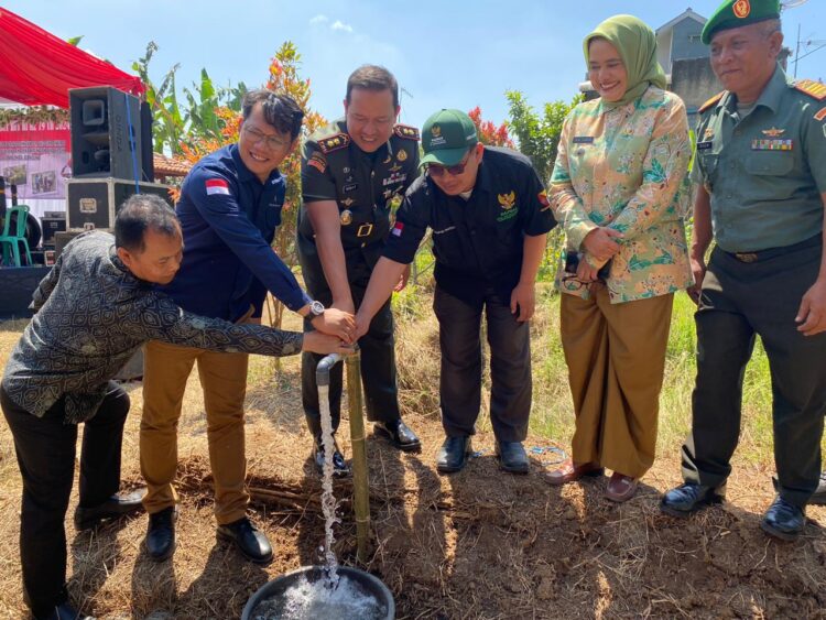 Kolaborasi PT Geo Dipa Energi (Persero) bersama Kodim 0624 Kabupaten Bandung dalam Pembangunan Fasilitas Air Bersih