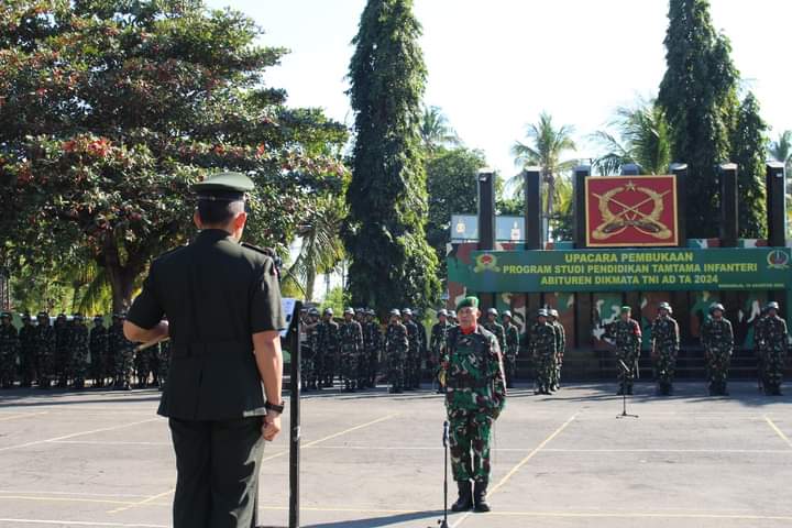 Upacara Pembukaan Prodi Pendidikan Kejujuran Tamtama Infanteri Abit Dikmata TNI AD TA 2024