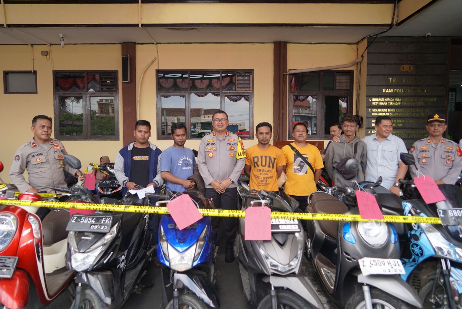 Press Release Polres Tasikmalaya Kota, Ungkap Kasus Tindak Pidana Pencurian Belasan Sepeda Motor