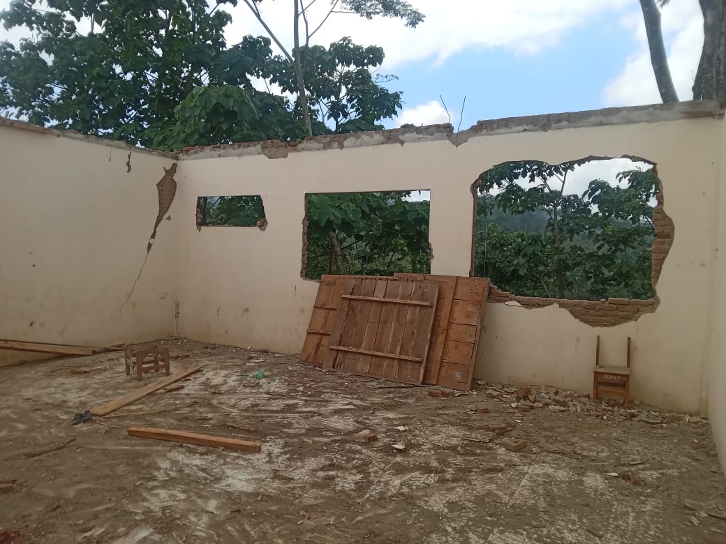 Pantastis " Proyek Pembangun Revitalisasi SD Negeri Leuwihalang Diduga Jadi Ladang Korupsi