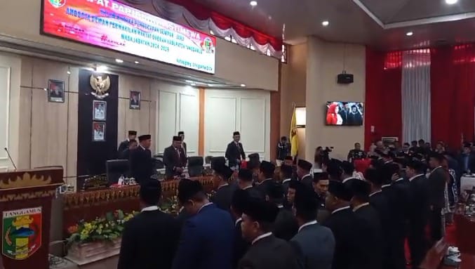 DPRD Tanggamus Gelar Rapat Paripurna Istimewa Pengucapan Sumpah dan Janji Anggota DPRD Tanggamus Masa Jabatan 2024-2029