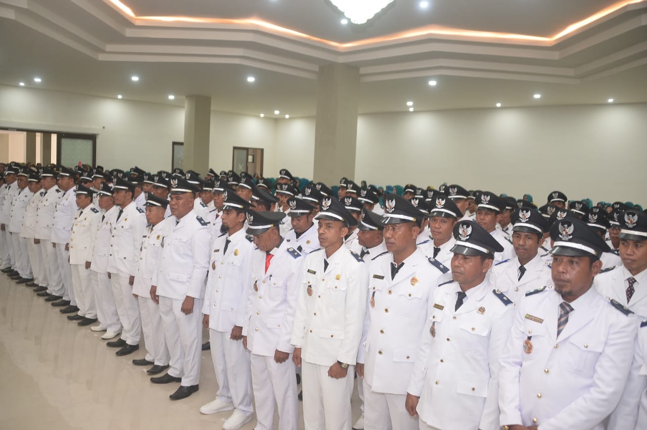 Bupati Bima Minta Kades Jaga Kewibawaan dan Kehormatan