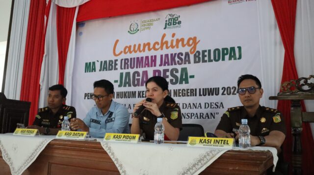 Membangun Desa Berintegritas: Kejaksaan Luwu Resmikan MA'JABE dan Sosialisasi Jaga Desa