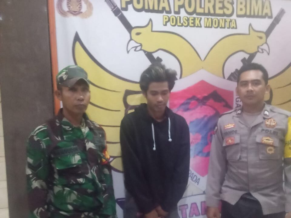Babinsa Desa Sondo Menyerahkan Pelaku Pencurian Ke Polsek Monta