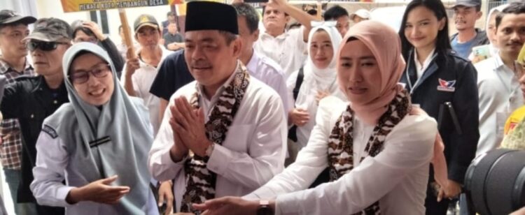 Syarat Lengkap Paslon Cabup Dan Cawabup Bursah Zarnubi dan Widia Resmi Daftar Ke KPUD Lahat