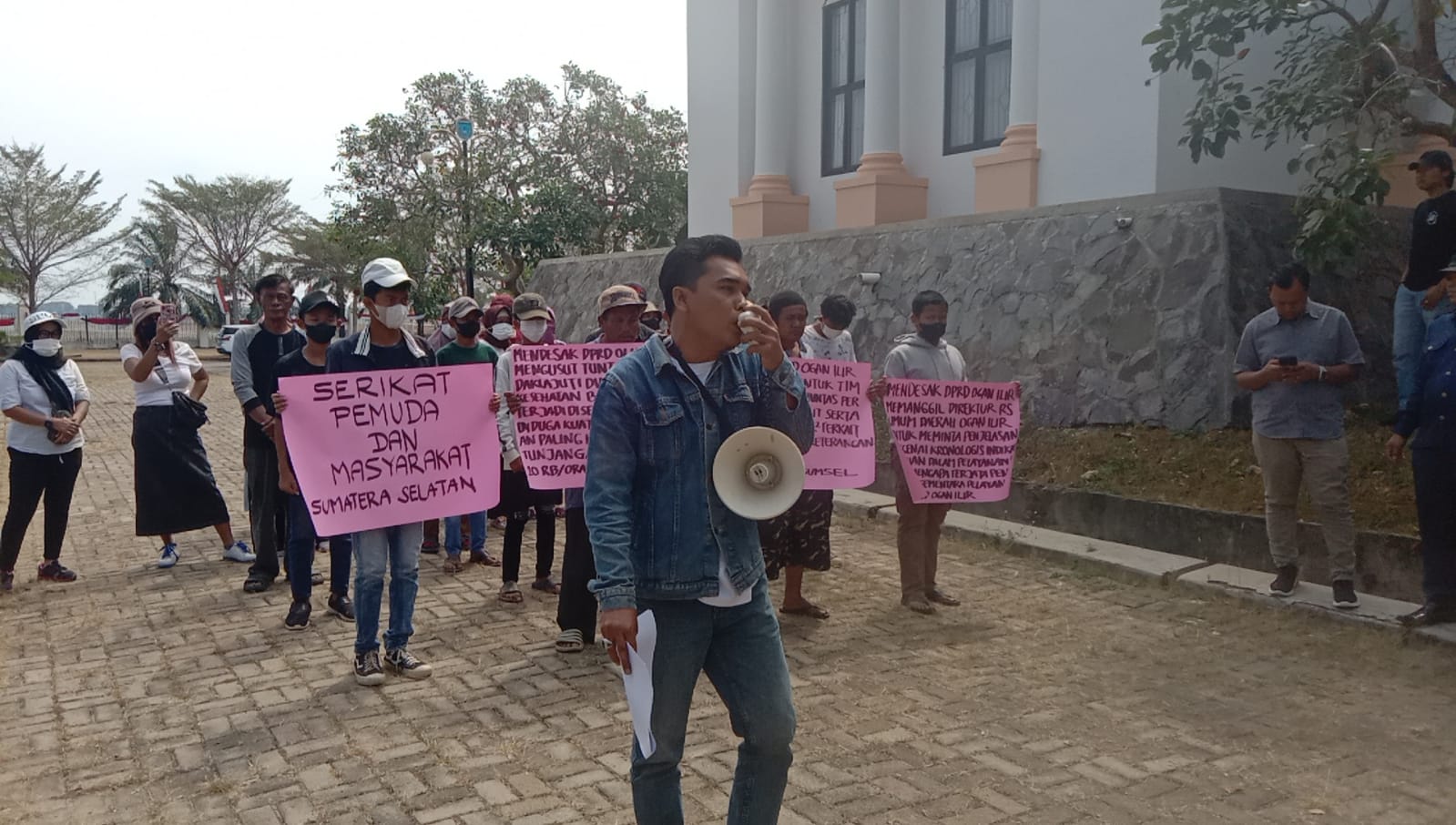 SPM Gelar Aksi Demonstrasi, Desak Transparansi Kasus Rumah Sakit dan Dugaan  Pungli di Ogan Ilir