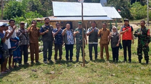 Danramil 03/Katikutana Dampingi Tim BNPB Pusat Pengecekan Titik Sumur Bor Diwilayah Kab. Sumba Tengah