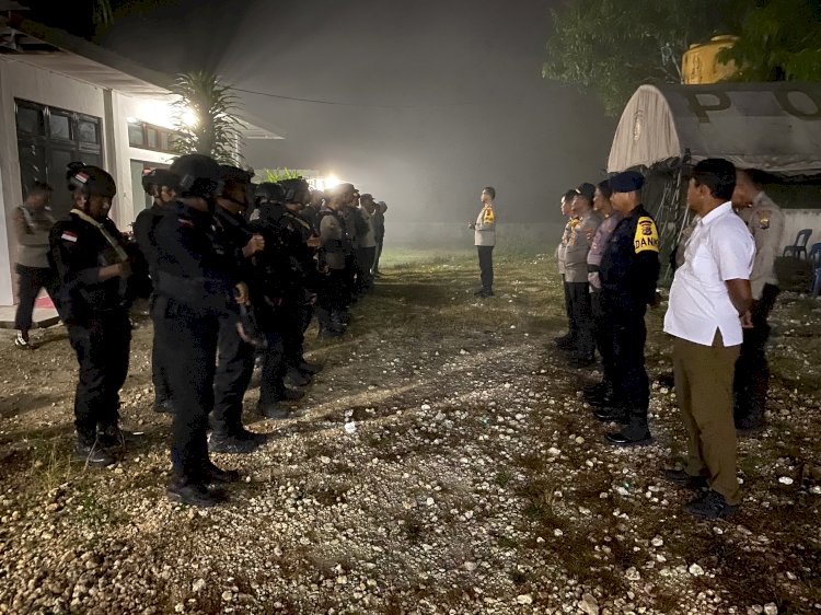 Kapolres Sumba Barat Pimpin Langsung Kegiatan Hari Ketiga Pendaftaran Calon Bupati dan Wakil Bupati di Kabupaten Sumba Tengah