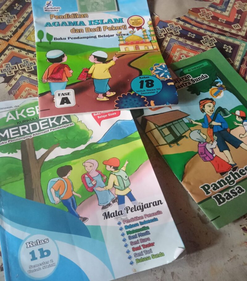 Bebas Jual Beli Buku LKS Di Sekolah