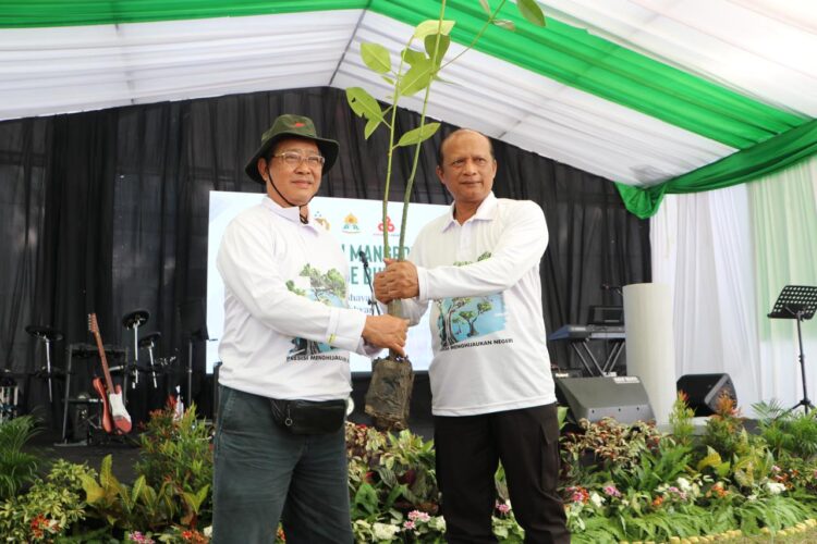 Wujudkan Kepedulian Terhadap Lingkungan, Polda Kaltim Gelar Penanaman Pohon