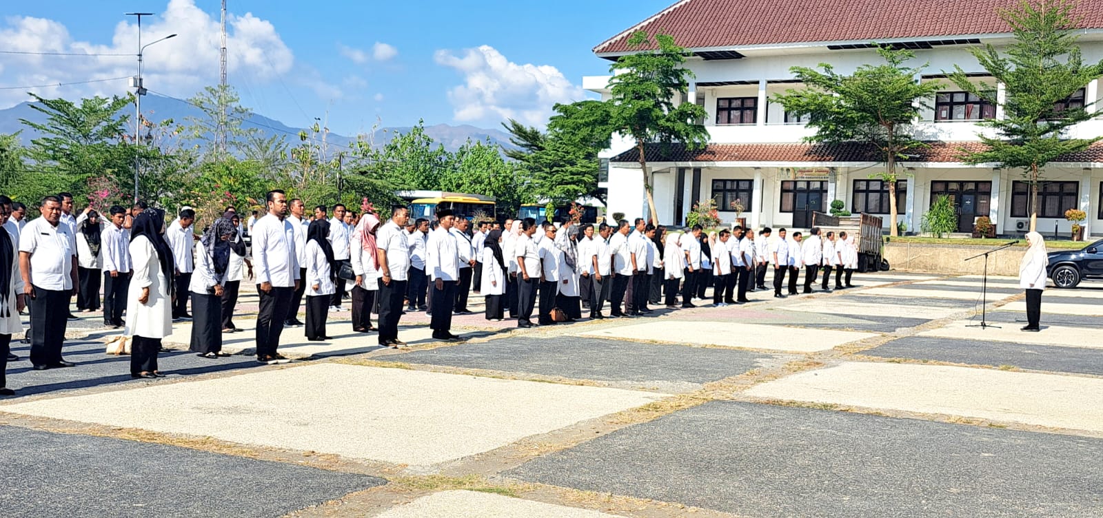 Jelang Cuti, Bupati Bima Minta ASN Tingkatkan Kinerja