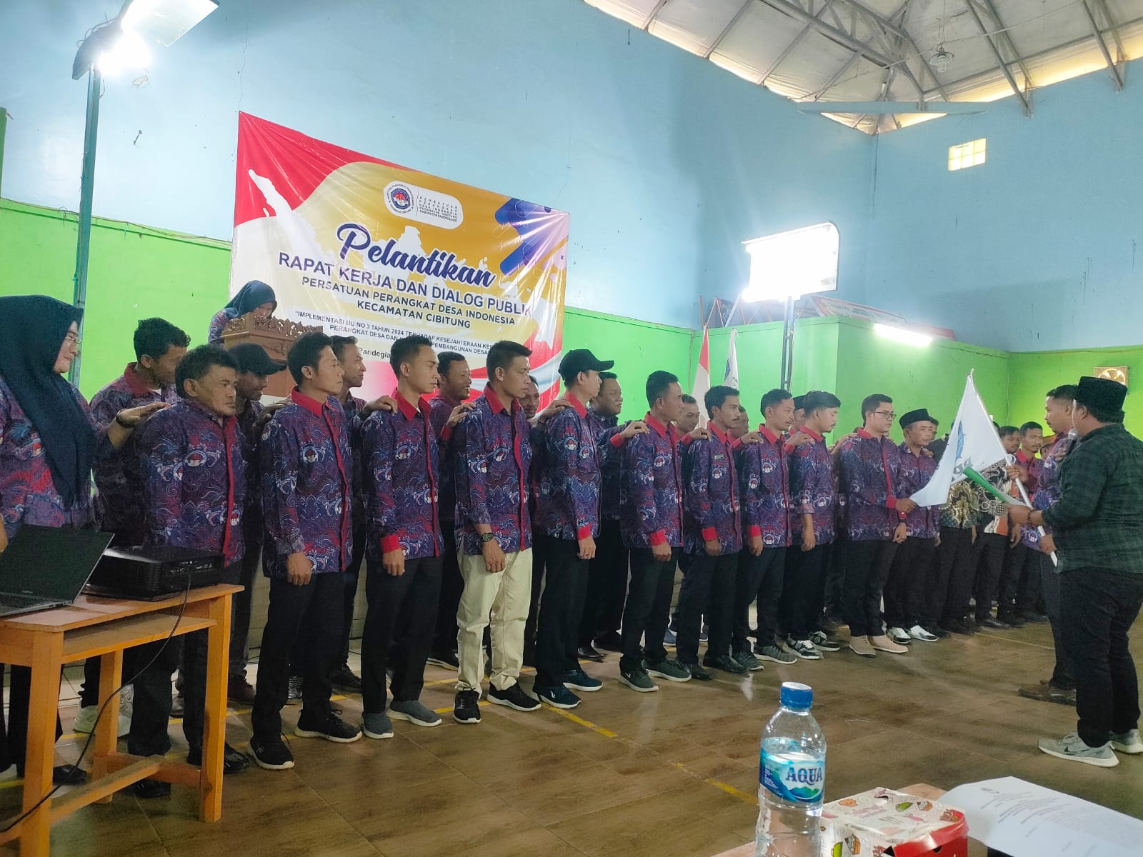 Mewakili Danramil, Serma Asep Supriadi Hadiri Pelantikan PPDI Kecamatan Cibitung