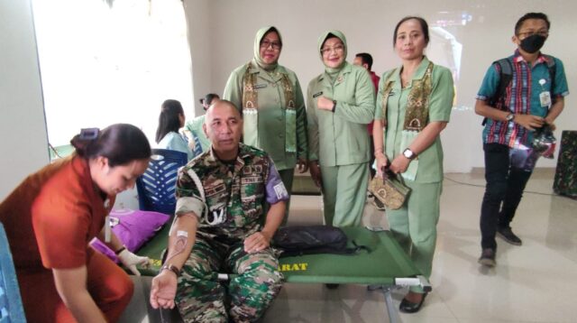 Memperingati HUT TNI Ke-79, Kodim 1613/Sumba Barat Gelar Bakti Sosial Kesehatan