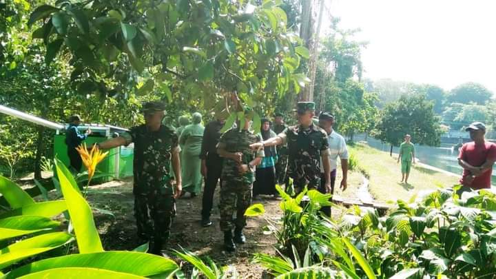 Pangdam Zamroni Tinjau Pompa Hidram dan Ikuti Ritual Air Suci di Taman Narmada