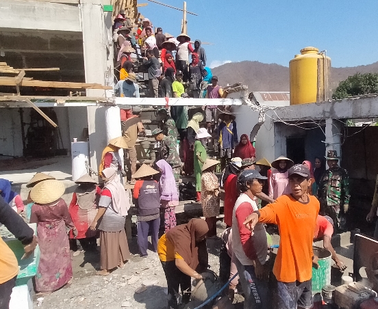 Wadanramil 1608-07/Monta Pimpin Gotong Royong Mesjid Baiturrahman Desa Sakuru