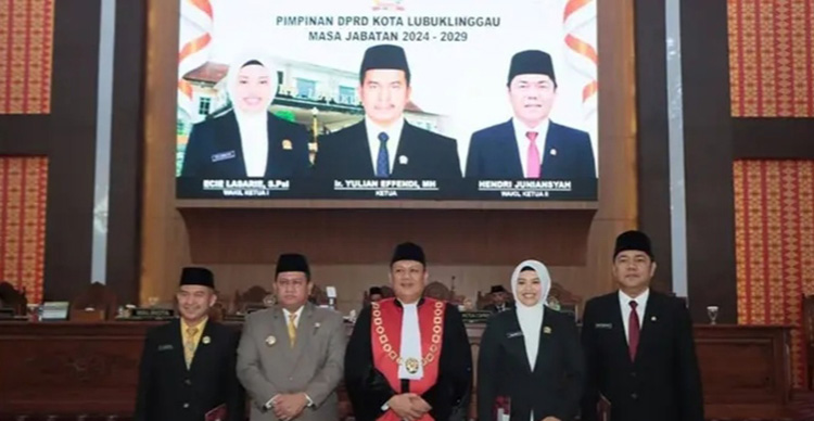 Pelantikan dan Pengambilan Sumpah Jabatan Ketua dan Wakil Ketua DPRD Kota Lubuk Linggau Periode 2024-2029