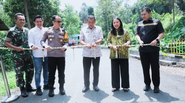 Bersumber dari DAK, Pemkab Purwakarta Resmikan Enam Ruas Jalan