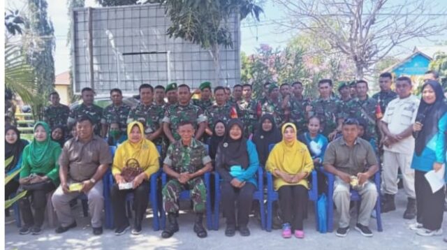Danramil 1608-05/Donggo Lettu Inf Safrudin S.Sos Lepas Anggota Yang Purna Tugas