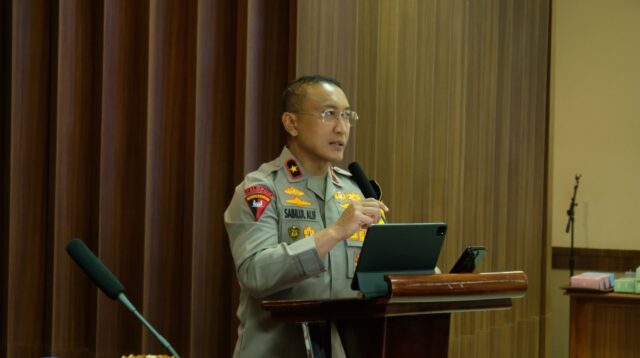 Wakapolda Kaltim Berikan Arahan kepada Personil Dit Binmas dan Bhabinkamtibmas Jajaran Polda Kaltim