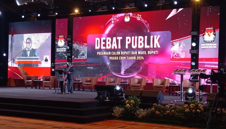 Debat Publik,Calon Bupati Dan Wakil Bupati Muara Enim Pertama Digelar