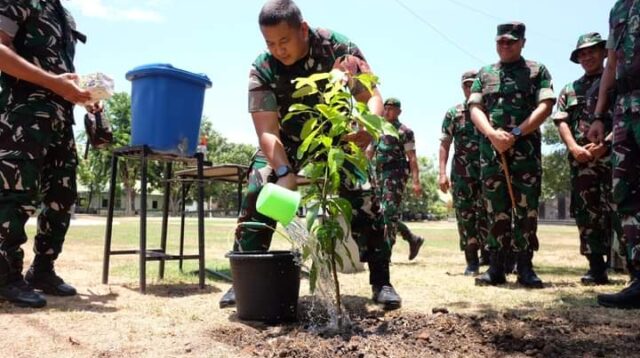 Kunker Di Bima, Danrem 162/WB Brigjen TNI Agus Bhakti, S.IP.,M.IP.,M.Han., Tinjau Rumah Prajurit