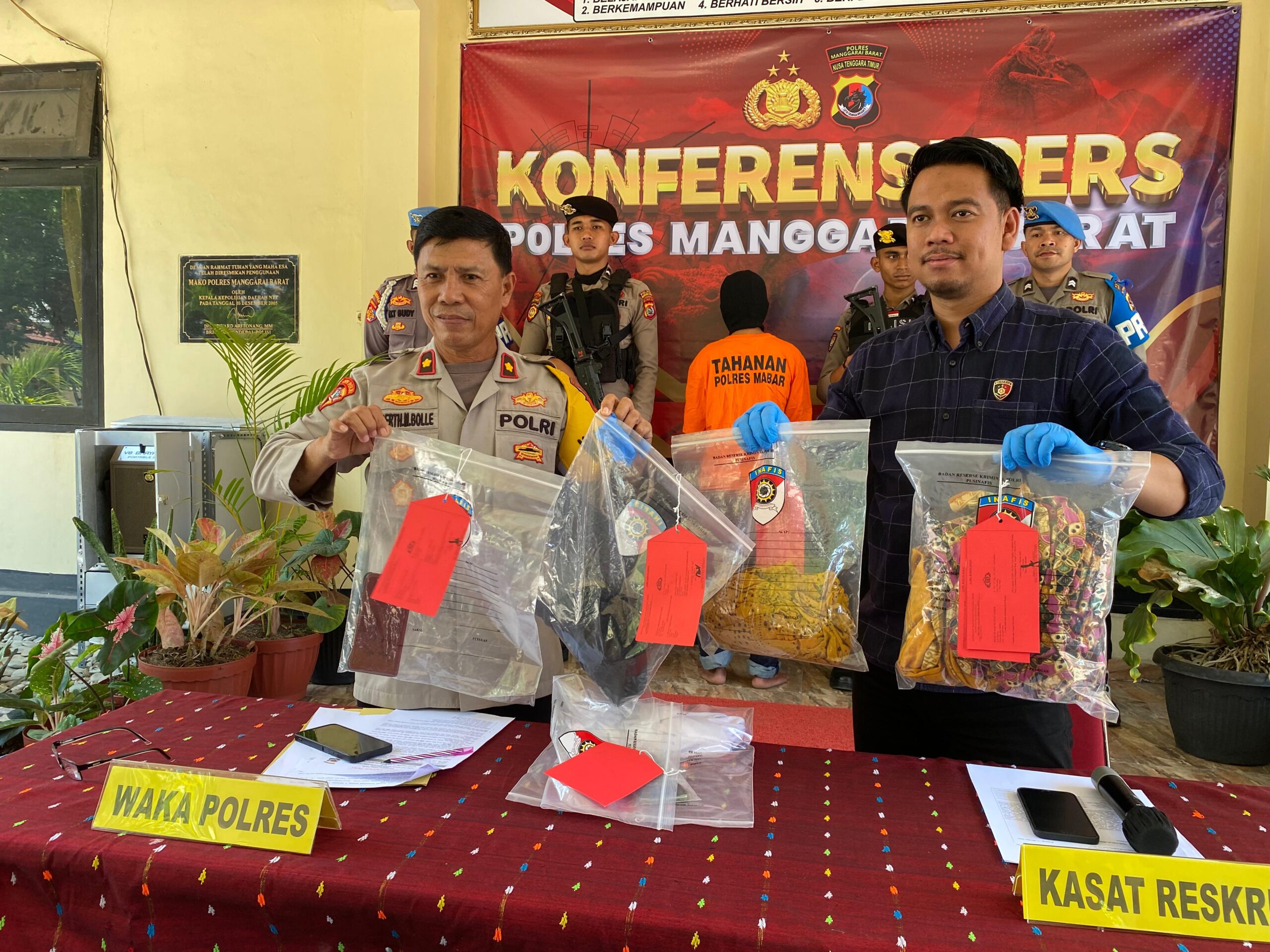 Gerak Cepat, Polisi Berhasil Mengungkap Kasus Kematian Saudari SME di Desa Nggilat