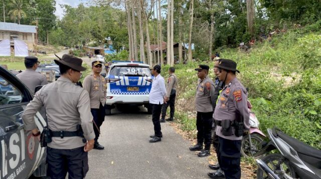 Kapolres Sumba Barat Pantau Pengamanan Kampanye Calon Bupati dan Wakil Bupati