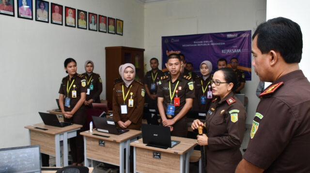 Kajati Jabar Melakukan Kunjungan Kerja Ke Kejari Kota Sukabumi, Kejari Kabupaten Sukabumi Dan Kejari Cianjur