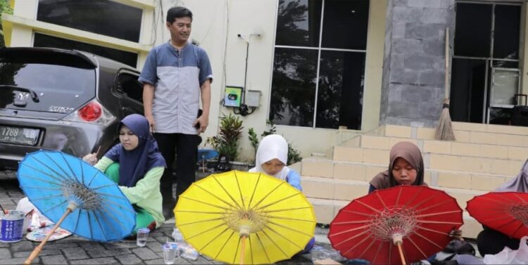 Lomba Melukis Payung Tingkat SLTA/Sederajat