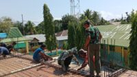 Babinsa 02/Rindi Umalulu Gotong Royong Bersama Masyarakat Membangun Masjid