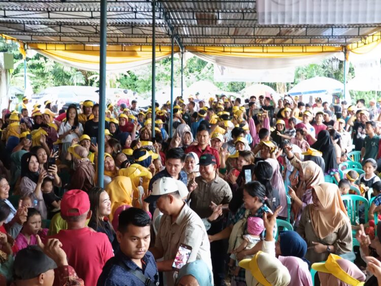 Kampanye Dialogis Paslon ROIS Disambut Antusias Oleh Masyarakat Kelurahan Watas Lubuk Durian