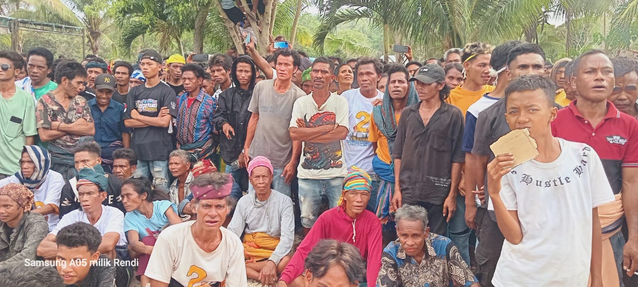 Paket Rakyat Disambut Ribuan Massa di Kecamatan Kodi, Prediksi Kemenangan Mengarah pada Rakyat