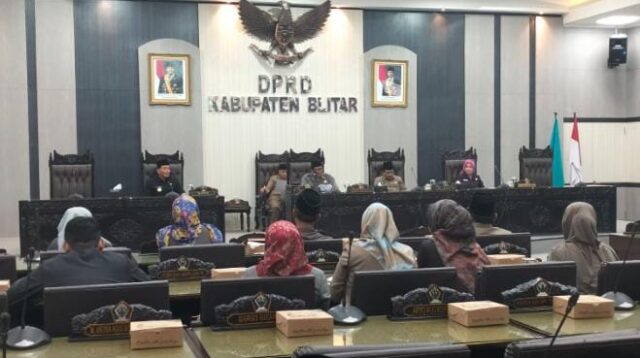 DPRD Kabupaten Blitar Menggelar Rapat Paripurna Bahas Dua Agenda Penting