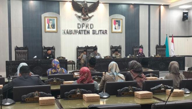 DPRD Kabupaten Blitar Menggelar Rapat Paripurna Bahas Dua Agenda Penting