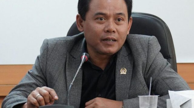 Endang Sodikin Ketua DPRD Karawang Instruksikan TAPD dan OPD Fokus Tutup Defisit, Stop Kegiatan Yang Picu Kecurigaan