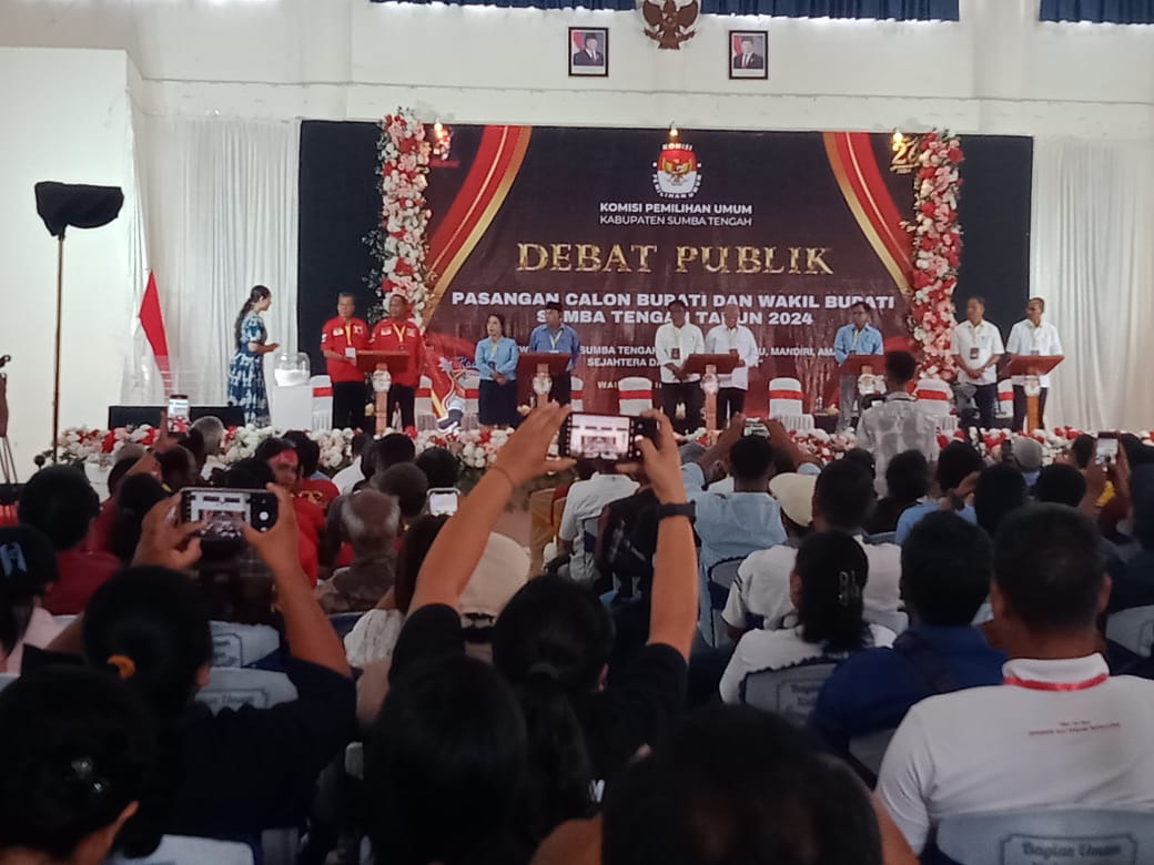 Debat Publik, Masing-Masing Paslon Bupati dan Wakil Bupati Paparkan Gagasan dan Visi-Misi