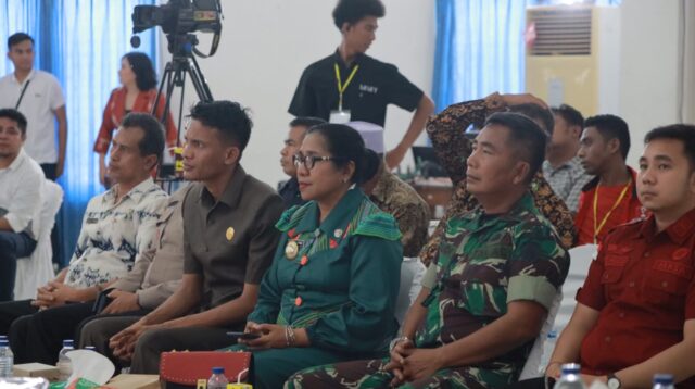 Kasdim Hadiri Debat Publik Kedua Pasangan Calon Bupati Dan Wakil Bupati Sumba Timur