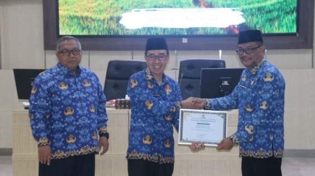 Dalam Rapat Dinas BUPATI Tekan kan Pentingnya SPBE Utuk Mendukung Tatakelola Pemerintah