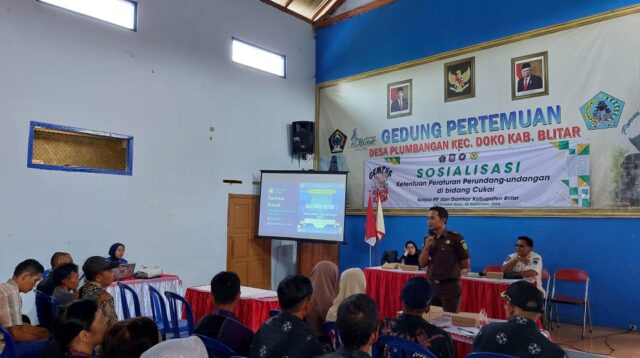 Pesan Kasatpol PP Damkar Blitar Dalam Gerakan Sadar Hukum Perangi Rokok Bodong