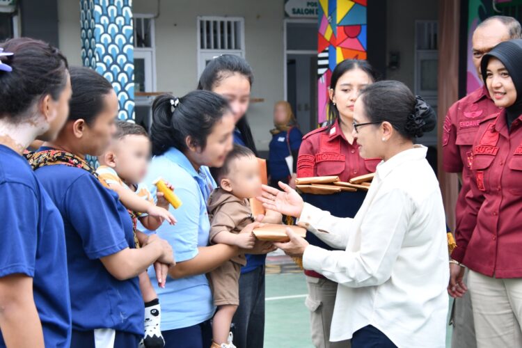 Kajati Jabar Apresiasi Program-Program Warga Binaan Lapas Perempuan Kelas II A Bandung