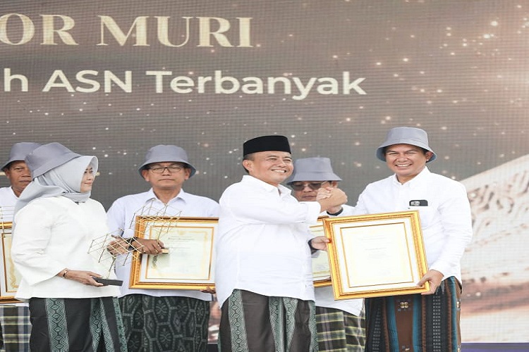 Pemerintah Kabupaten Purwakarta Kembali Meraih Penghargaan SIINas 2024