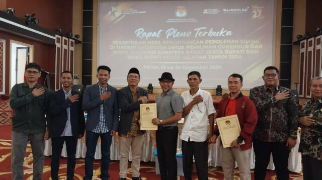 Pleno Terbuka Rekapitulasi KPU Pessel HJ-RI Unggul, Petahana Tumbang