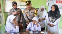 Siswi SDN 17 Peusangan, Bawa Pulang Jatah Makan Bergizi Gratis untuk Sang Adik