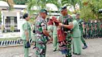 Dandim Sambut Kunjungan Kerja Danrem 161/Wira Sakti Di Makodim 1601/Sumba Timur