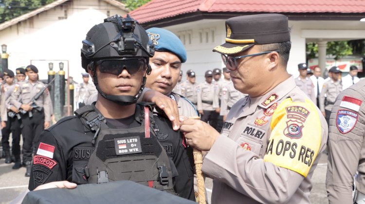 Persiapan Pengamanan Natal dan Tahun Baru, Kapolres Belu Pimpin Apel Gelar Pasukan Operasi Lilin Turangga 2024 Persiapan Pengamanan Natal dan Tahun Baru, Kapolres Belu Pimpin Apel Gelar Pasukan Operasi Lilin Turangga 2024