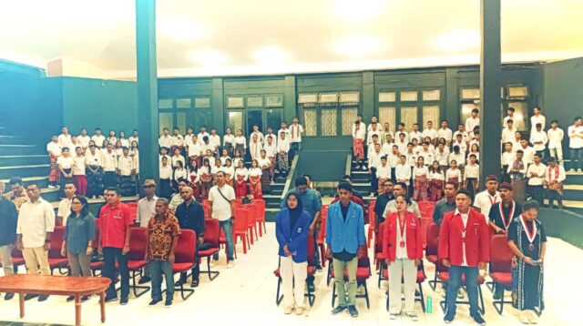 164 Anggota Baru GMNI Kupang Resmi Dilantik Bersamaan Dengan Diesnatalis Ke-35 GMNI-Kupang