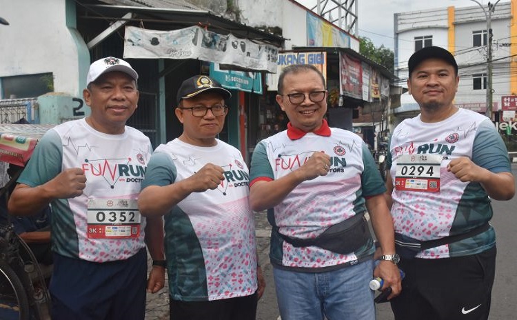 Fun Run Dan Puncak Hut IDI Ke-74 Di Kota Tasikmalaya Dihadiri Ketua DPRD